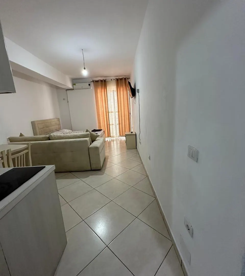 Lejdon Daily Apartments Shëngjin