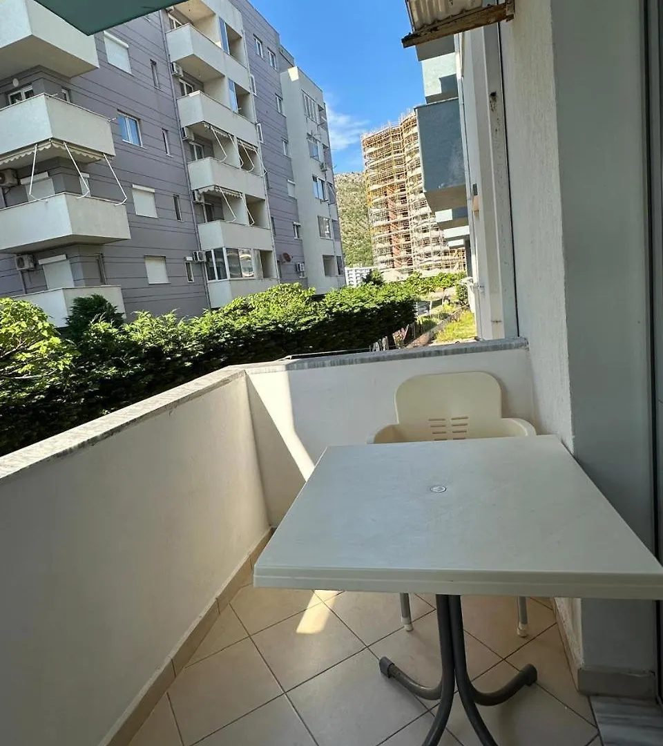 Lejdon Daily Apartments Shëngjin 0*,