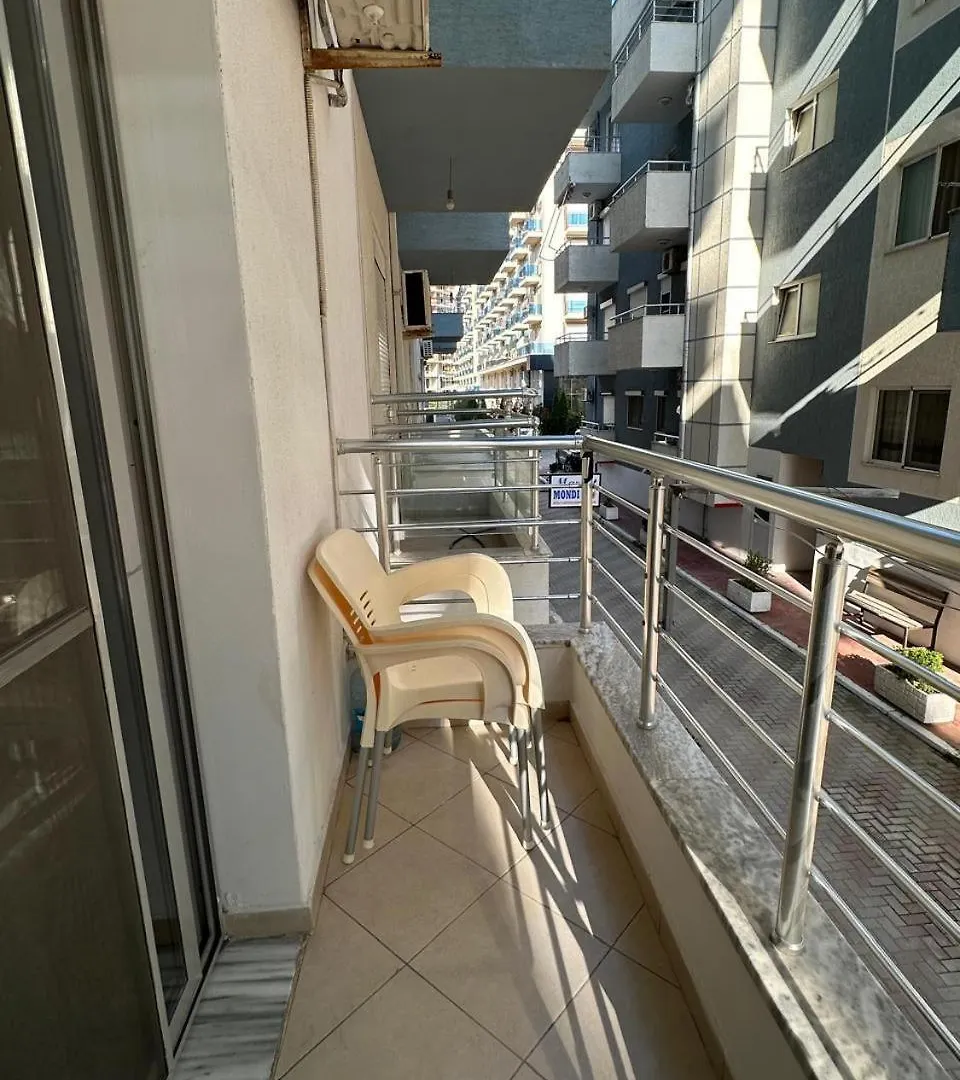 Lejdon Daily Apartments Shëngjin